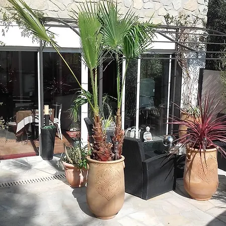 Du Faron Bed & Breakfast
